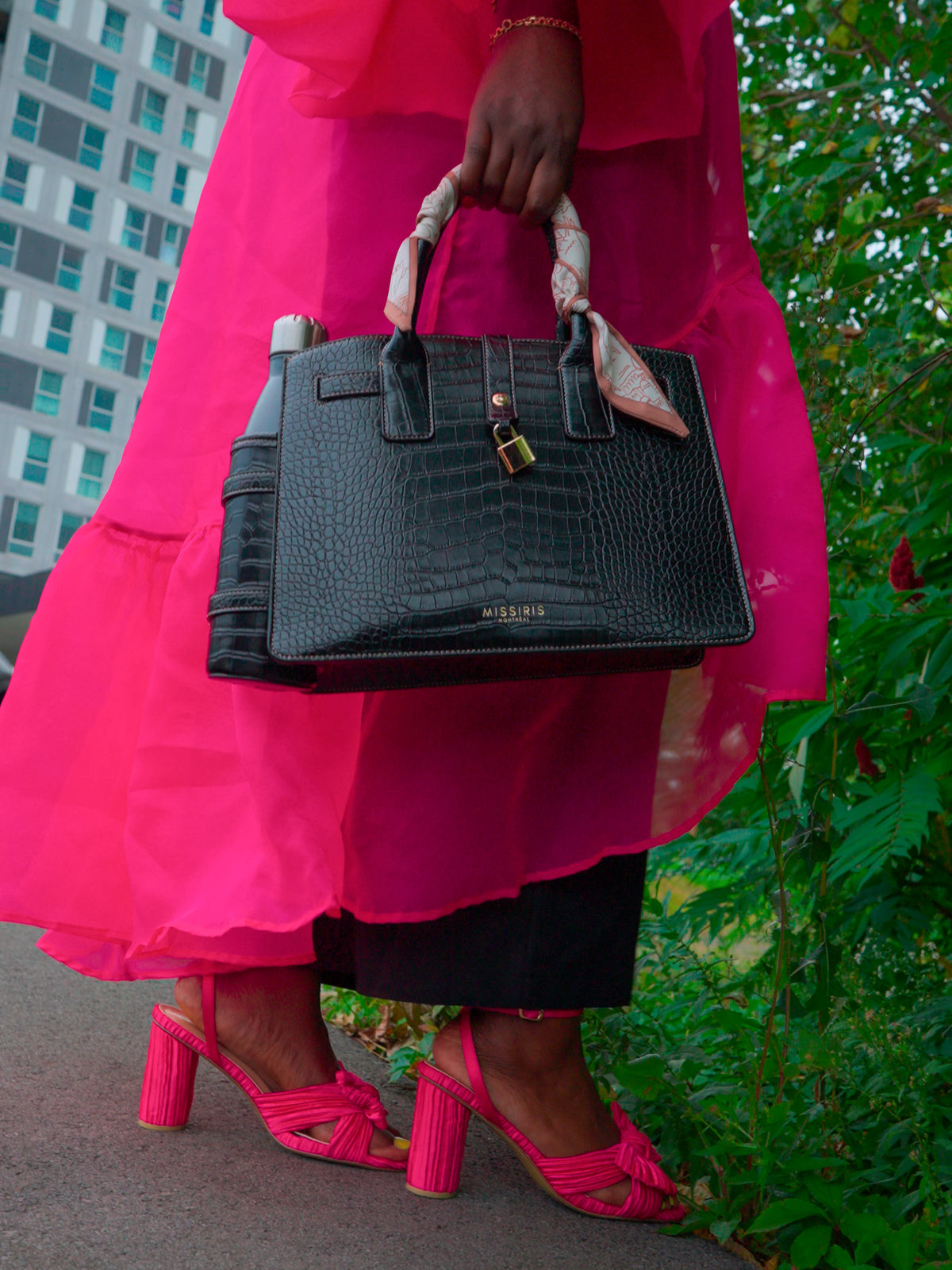 Miss Dahlia - Black