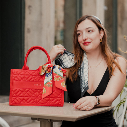 Miss Blair - Red